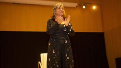 La cuentacuentos Charo Pita, ayer, en Cai�n