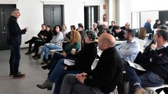 Reuni�n del  obradoiro de ideas  del BNG para elaborar su programa electoral.