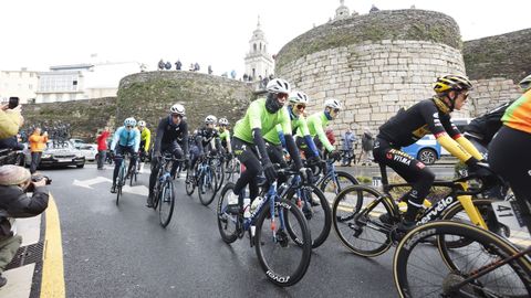 Inicio del recorrido por la Ronda da Muralla