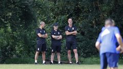 Juan Antonio Anquela, con parte de su cuerpo t�cnico