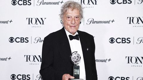 Tom Stoppard, premiado en los Tony Awards en Nueva York en el 2023.