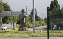 El aeropuerto estar� conectado con el Cami�o de Santiago. 