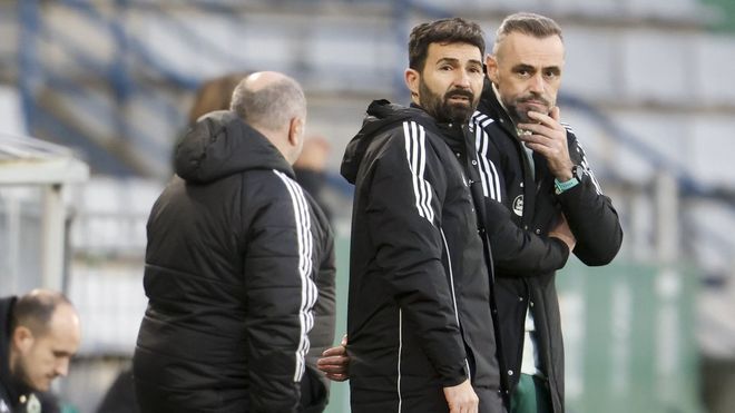 Guillermo y El&iacute;as en A Malata en el partido frente al Arenteiro.