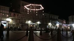 Ambientaci�n festiva de la plaza Mayor de Celanova, donde se suspendi� la Ramallosa