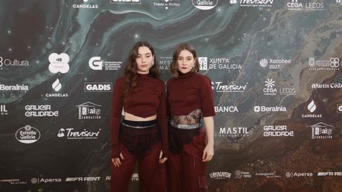 Fillas de Cassandra�na alfombra dourada dos XXIV Premios Mestre Mateo celebrados en Lugo