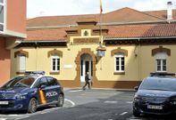 Las dependencias de la Comisar�a de Polic�a est�n situadas en la avenida de Vigo. 