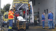 Entrada de urgencias de Montecelo, en Pontevedra, hospital donde este jueves hay 68 pacientes covid en planta y 15 graves en unidades de cr�ticos