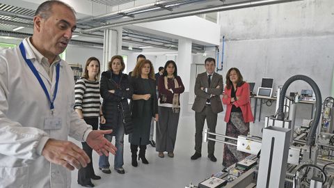 Un momento de la visita de la delegación de Andalucía al centro de innovación de la FP Eduardo Barreiros