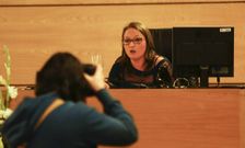 Amada Guilll�n, de la Universidade da Coru�a, abri� la ronda de ponencias ayer por la tarde. 
