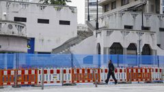 Tareas previas a la rehabilitaci�n de la escalinata de Santa Luc�a