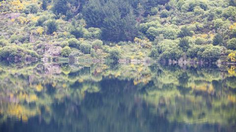 Lago de As Encrobas