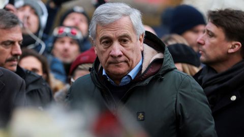 El ministro de Exteriores de Italia, Antonio Tajani, viaj� a Suiza para apoyar a los afectados