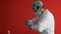 Enfermero de urgencias de la sede del 061 en Zaragoza