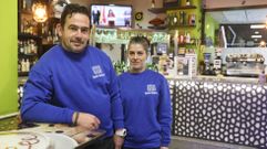 Marcelino y Roc�o celebran la tercera Navidad del Entreportas en O Milladoiro