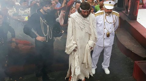 La representaci�n de una carroza en el desfile de Valdesoto.La representaci�n de una carroza en el desfile de Valdesoto