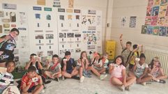 Imagen de una de las actividades de fomento de la lectura en la biblioteca de Ribadavia.
