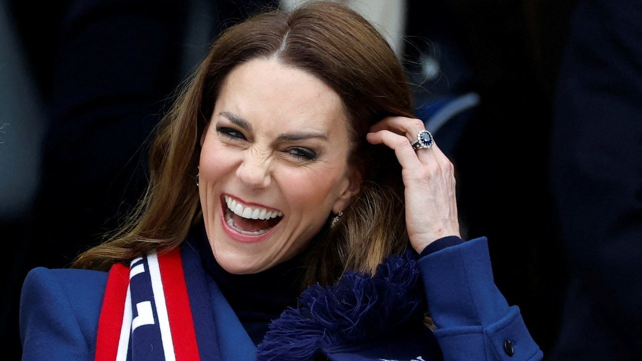 Kate R. Luce Kate Middleton luce su mejor sonrisa tras el arresto del expríncipe Andrés