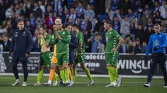 Los jugadores del Deportivo, al t�rmino del partido contra el Unionistas