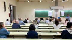 Aspirantes durante un examen.