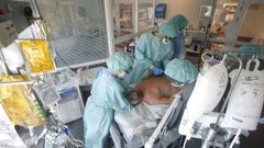 Todos los pacientes ingresados por la enfermedad pasan despu�s por la unidad multidisciplinar poscovid (en la imagen, la uci del Marcide)