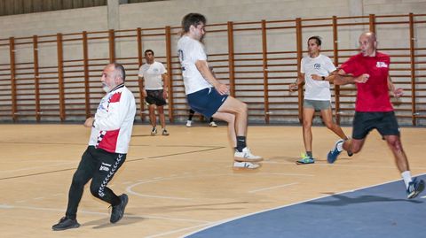 PARTIDO DE FUTBOL ENTRE EL PP Y EL PSOE DE PONTEVEDRA