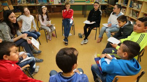 Crecer como persona. Las tertulias literarias de los viernes son tan importantes como estudiar ciencias. Se mejoran la oratoria, la capacidad de sntesis y la empata, y se habla de sentimientos.