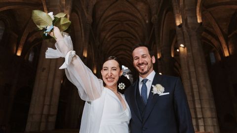 Nazaret y Enrique a su salida de la catedral.