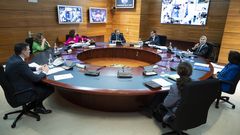 Gobierno y agentes sociales pactan alargar los ERTE m�s all� del estado de alarma