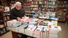O libreiro Moncho Tasende