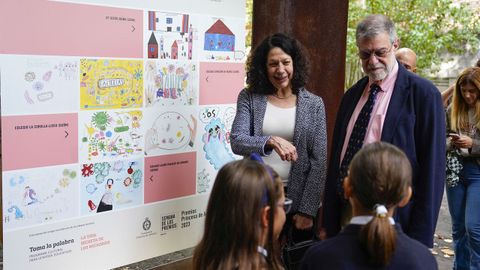 Inauguraci�n de la exposici�n de dibujos de escolares  La vida secreta de los microbios , sobre el trabajo desarrollado por los bi�logos estadounidenses Jeffrey I. Gordon, Peter Greenberg y Bonnie L. Bassler, distinguidos con el Premio Princesa de Asturias de Investigaci�n Cient�fica y T�cnica 2023, en la F�brica de Armas de La Vega de Oviedo