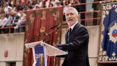 Pitidos a Marlaska en un acto policial