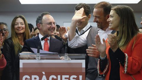 Xavier Espot, de De�crates, ha revalido su victoria elector en Andorra, esta vez por mayor�a absoluta