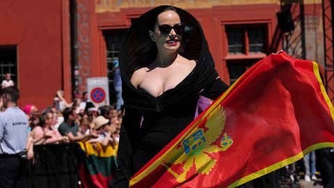 Nina Zizic, Montenegro