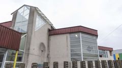 El colegio de infantil y primaria A Ma�a de Bertamir�ns (Ames) es muy antiguo