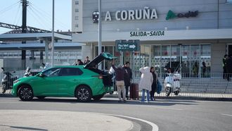 Los buses alternativos que se fletar�n durante los d�as que no habr� trenes saldr�n de la zona situada frente a la entrada a la estaci�n intermodal