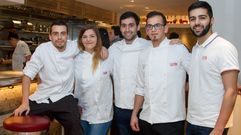 Los cinco gallegos que trabajan en el Barrafina de Dean Street, en el Soho londinense