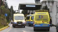 Ambulancias en el Hospital Montecelo, en Pontevedra, en una imagen de archivo