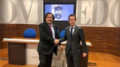 Ignacio Cuesta, concejal de Urbanismo del Ayuntamiento de Oviedo, yDavid Gistau, responsable de Bosque y Valle