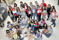 Preto de trinta rapaces participan cada mes no club de lectura que desenvolve o instituto de Outes. 