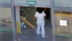 En el �rea sanitaria hay este mi�rcoles 30 pacientes hospitablizados, cinco de ellos graves en la uci de Montecelo
