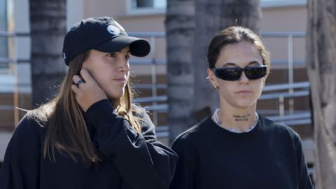 Mapi Len y Patri Guijarro este mircoles tras abandonar la concentracin