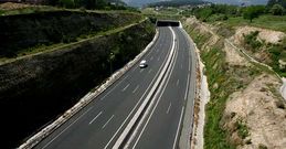 El tr�fico ser� irrelevante: seg�n el PSOE, el Gobierno pagar� la diferencia si no llega al 80 % de lo previsto