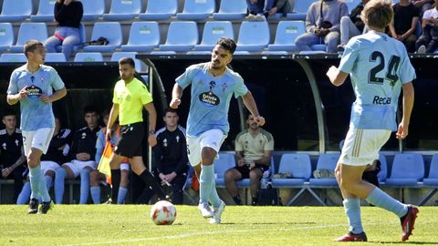 Dami�n Rodr�guez, durante el partido frente al Alondras del domingo en Barreiro.