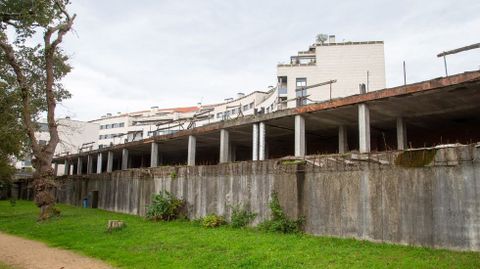 Los dos bloques de viviendas que ahora se reactivar�n llevaban parados quince a�os en Poio