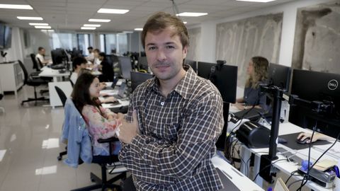 Jorge Casals, director general de operaciones y proyectos de Ovix&iacute;a, en la sede de la empresa.