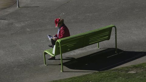 La medida pretende combatir la soledad no deseada de mayores y jóvenes