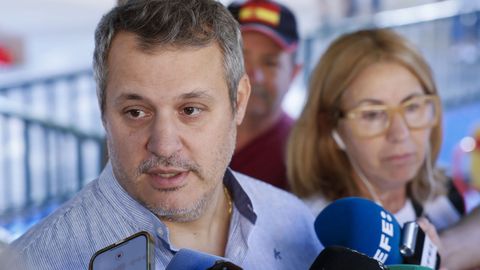 Isaac Villar, tío materno de Sandra, en su comparencia ante los medios