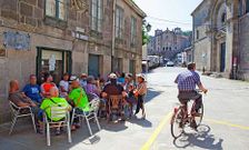 Este verano fue muy habitual ver en las terrazas de Padr�n a numerosos turistas y peregrinos.