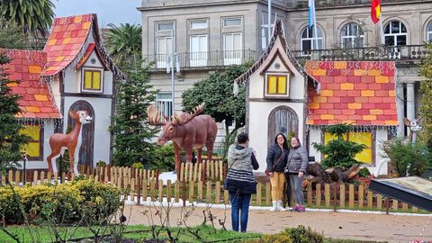 O bosque dos xogos, atraccin navidea en la Alameda de Pontevedra