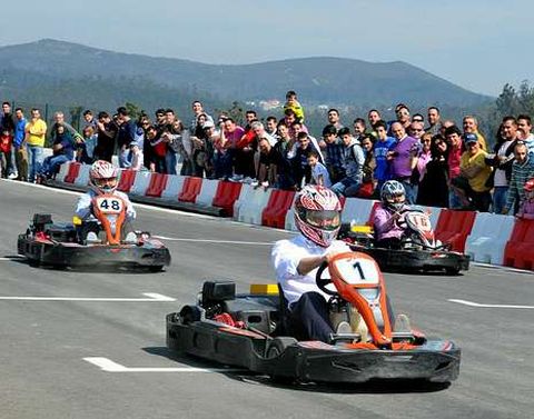 Un campionato aberto de karts � outro dos atractivos da cita. 